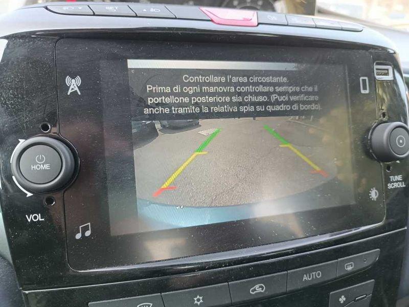 Lancia Ypsilon New 5 porte My24 1.0 Firefly 70 CvStart&Stop Hybrid Oro