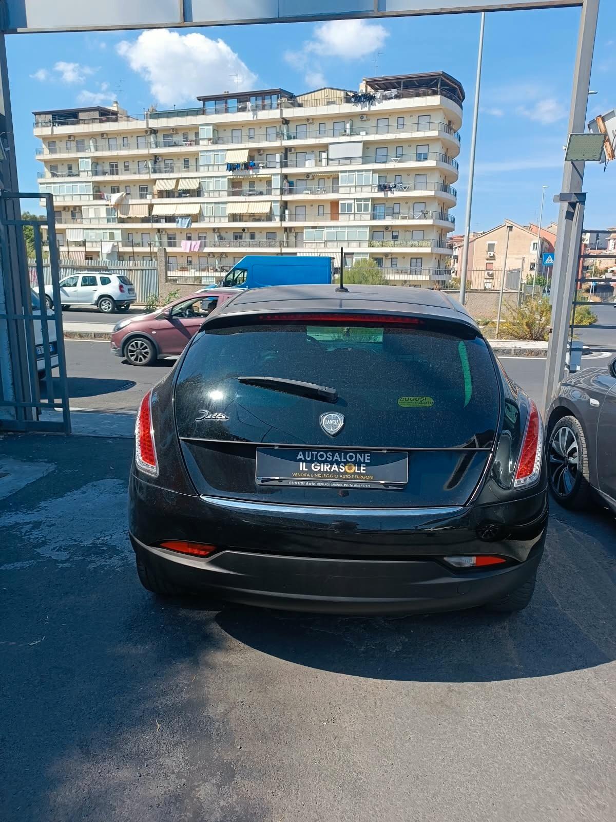 Lancia Delta 1.6 MJT DPF Platino POLTRONA FRAU