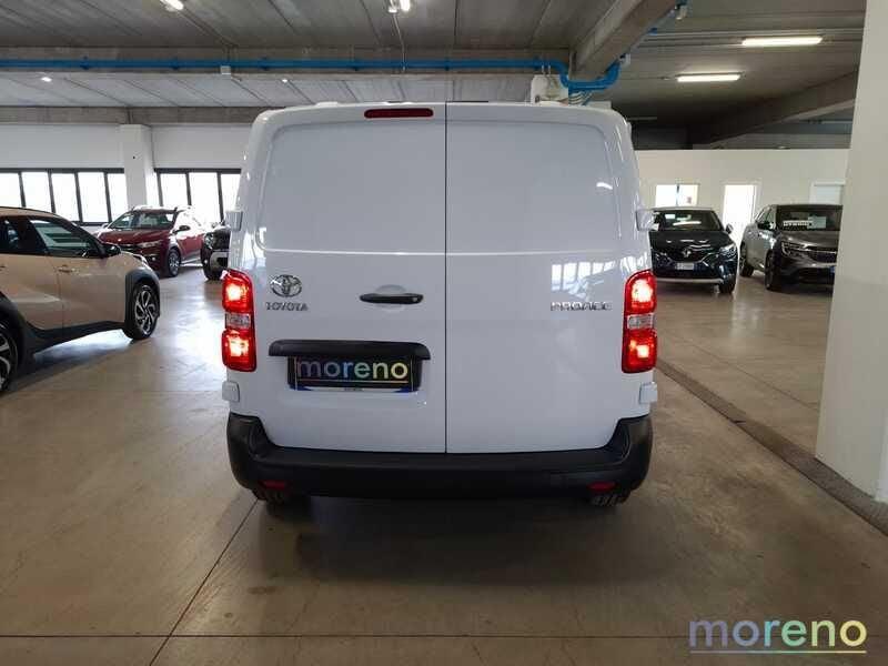 Toyota Proace 1.5d 120 CV S&S 10q 4p Medium Comfort
