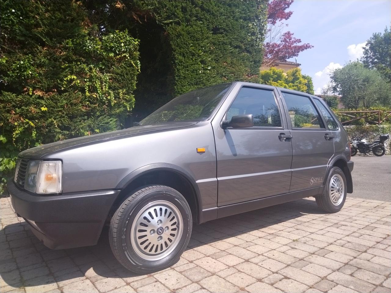 Fiat Uno 60SL 5P CORIASCO STYLE