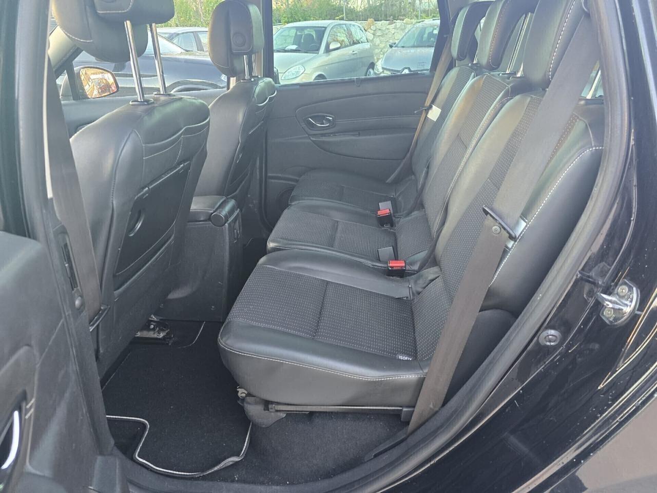 Renault Scenic Scénic XMod 1.5 dCi 110CV ED