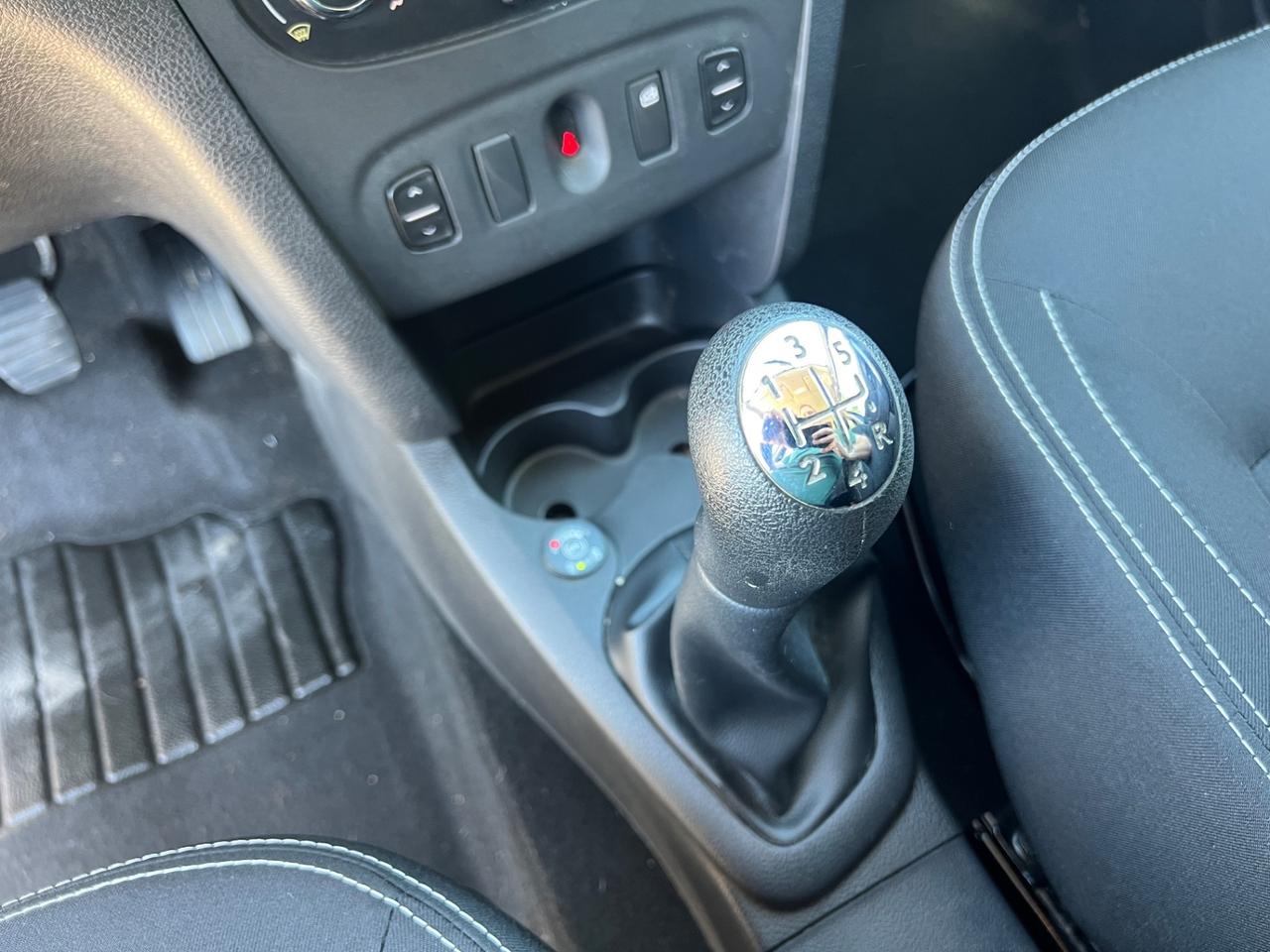 Dacia Logan MCV 0.9 TurboGPL Lauréate permute rate garanzia