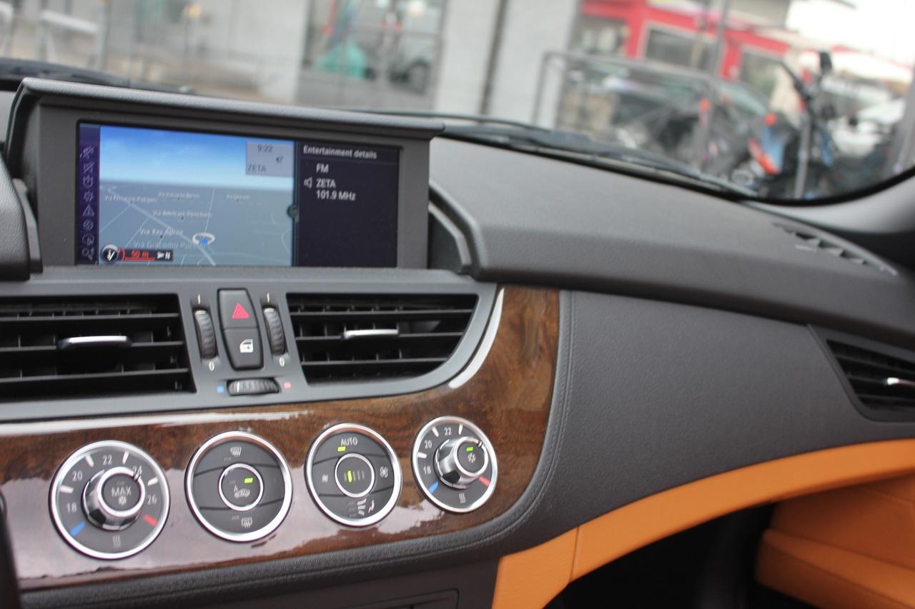 Bmw Z4 sDrive20i INTERNI IN PELLE