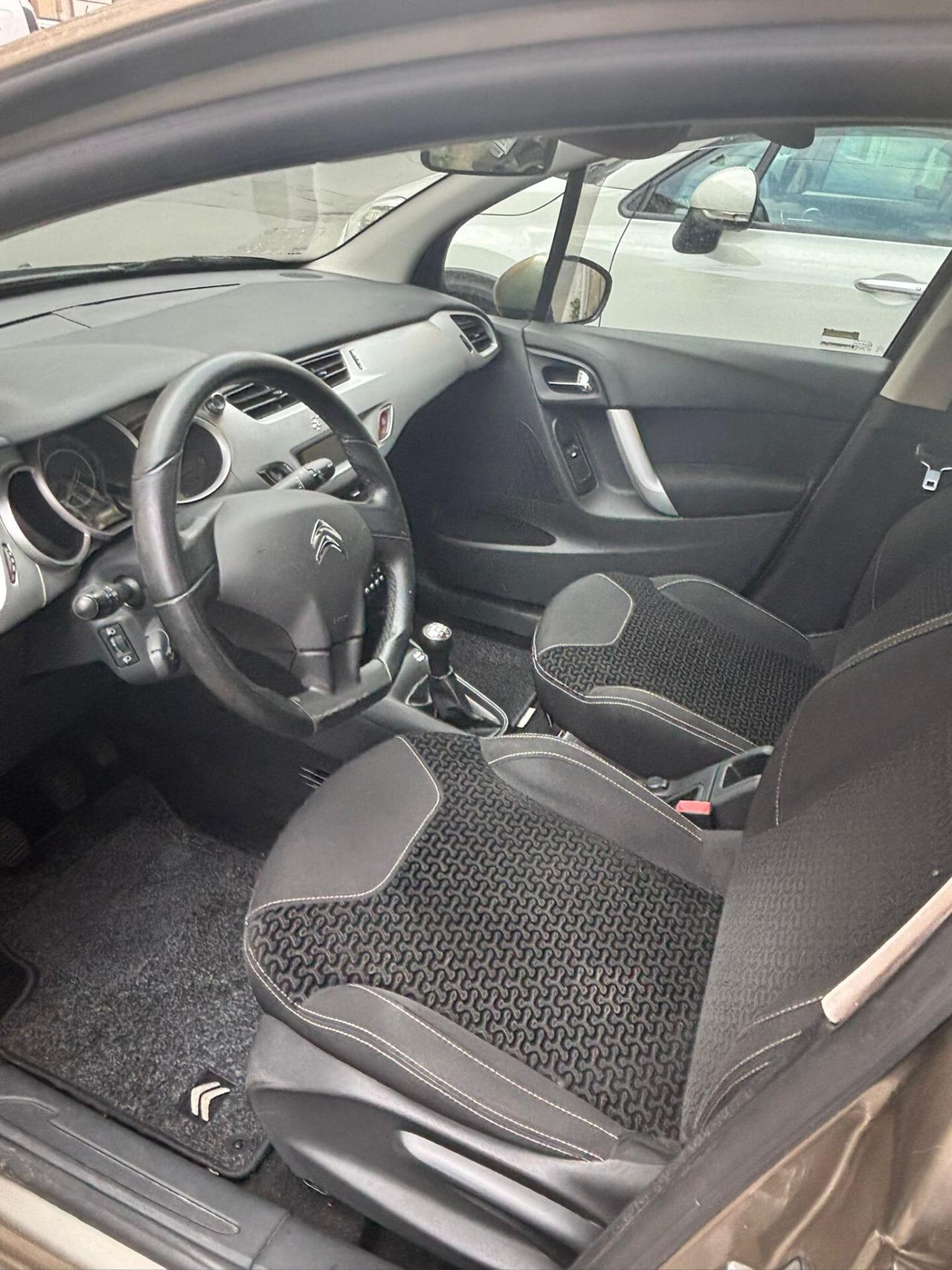 Citroen C3 1.1 Exclusive Style FINANZIABILE NEOPATENTATI