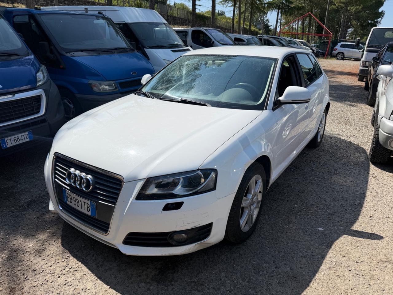 Audi A3 SPB 1.6 TDI 105 CV CR Ambiente