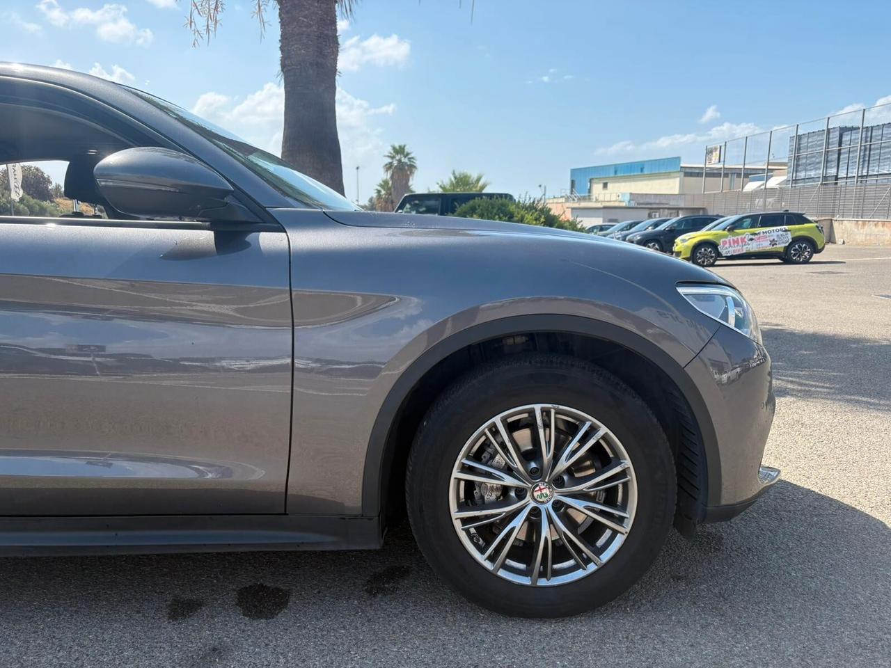 Alfa Romeo Stelvio 2.2 Turbodiesel 180 CV AT8 RWD Super