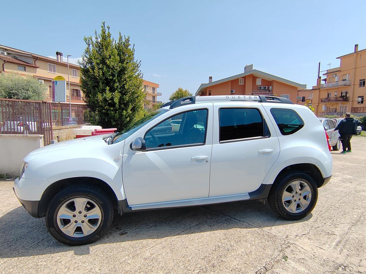 DUCIA DUSTER GPL NAVI GANCIO TRAINO