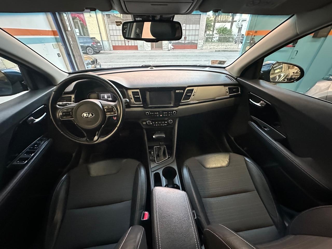 Kia Niro 1.6 GDi DCT HEV Style - Autonavigli