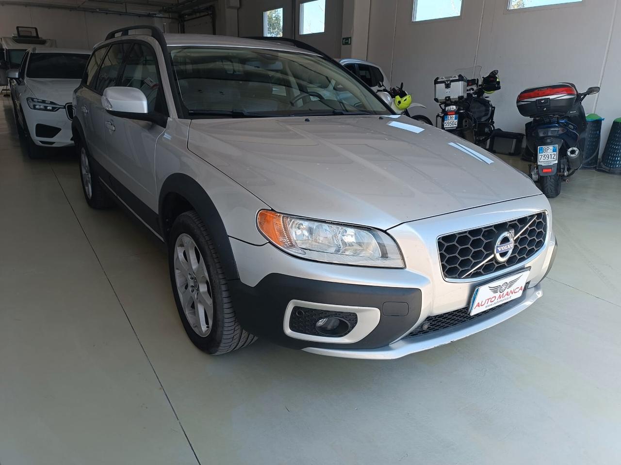 Volvo XC 70 XC70 D5 AWD Summum