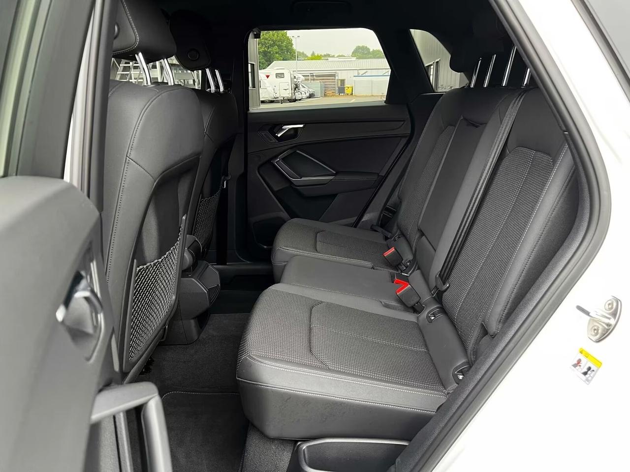 Audi Q3 35 TFSI S line edition