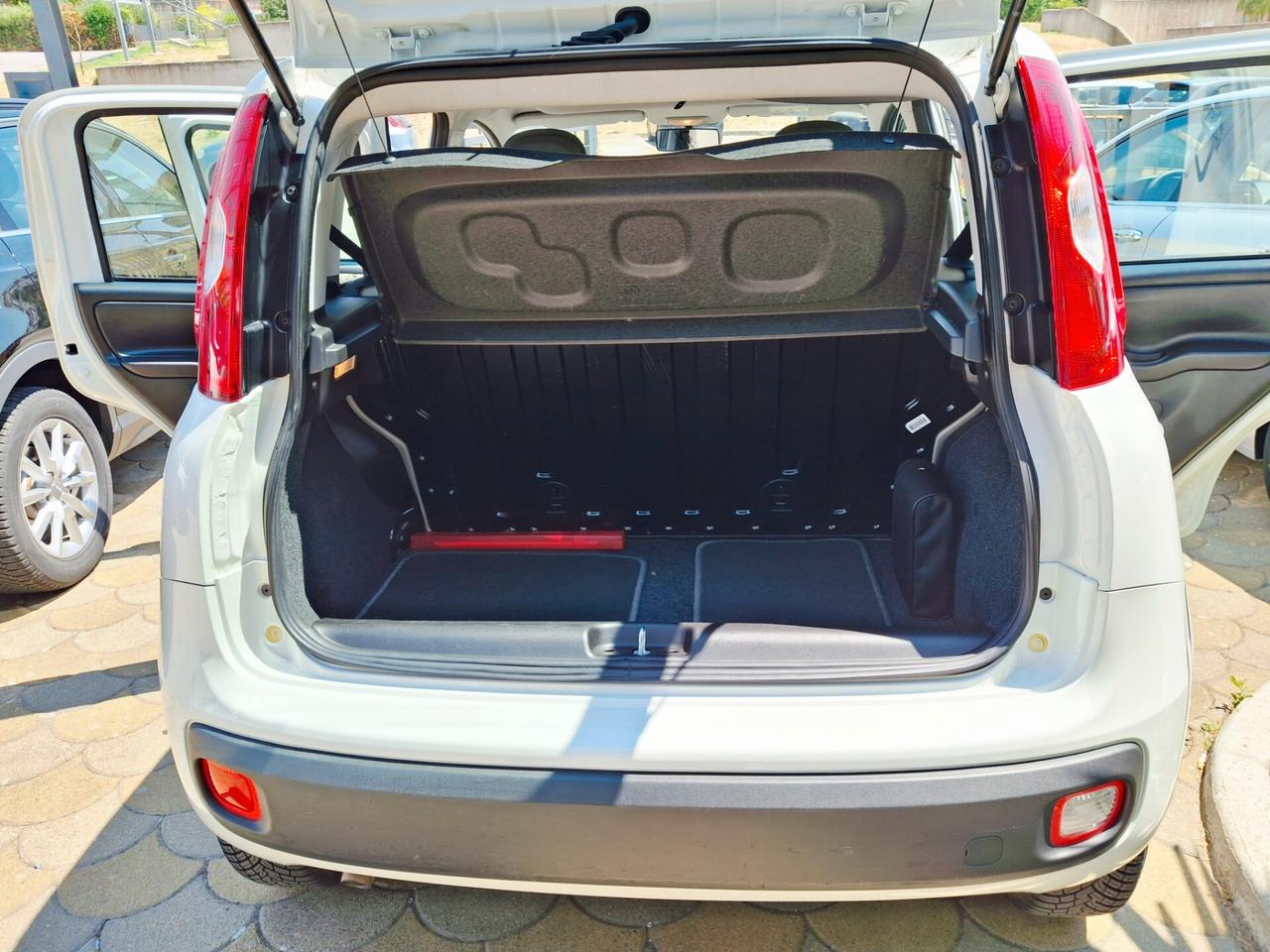 Fiat Panda 0.9 TwinAir Turbo Natural Power Lounge