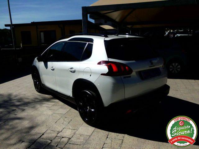 PEUGEOT 2008 BlueHDi 100 S&S GT Line