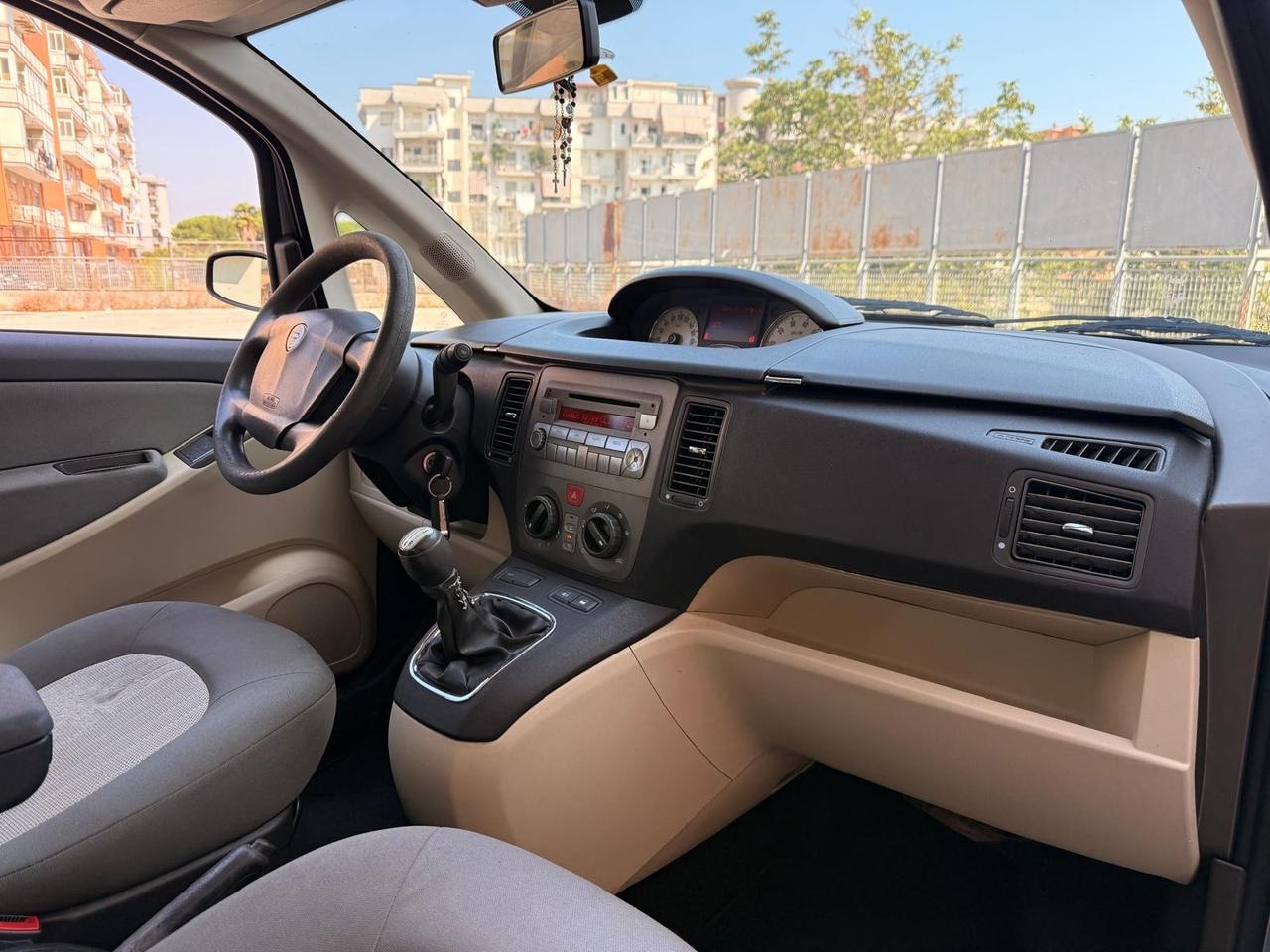 Lancia MUSA 1.3 Multijet 16V 70 CV Argento