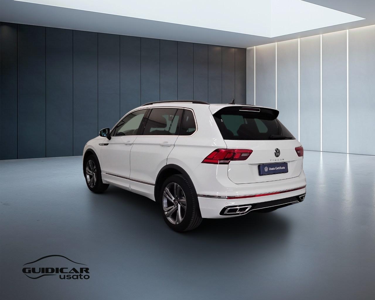 VOLKSWAGEN Tiguan II 2021 - Tiguan 2.0 tdi R-Line 150cv dsg