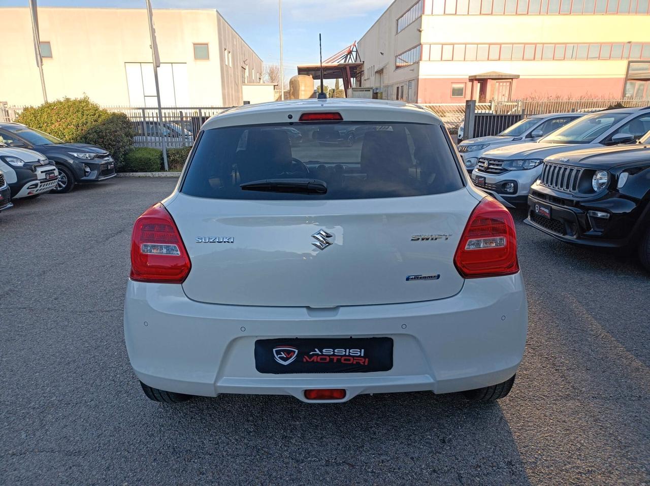 Suzuki Swift 1.2 Hybrid Top