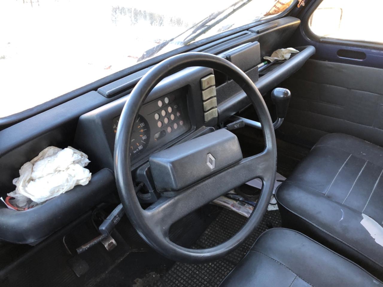 Renault R4 850cc