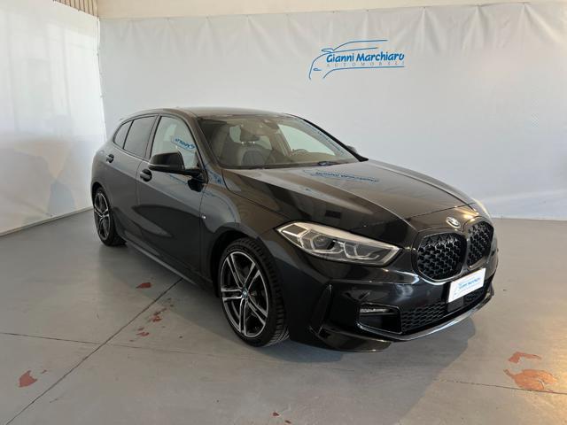 BMW 118 i 5p. Msport