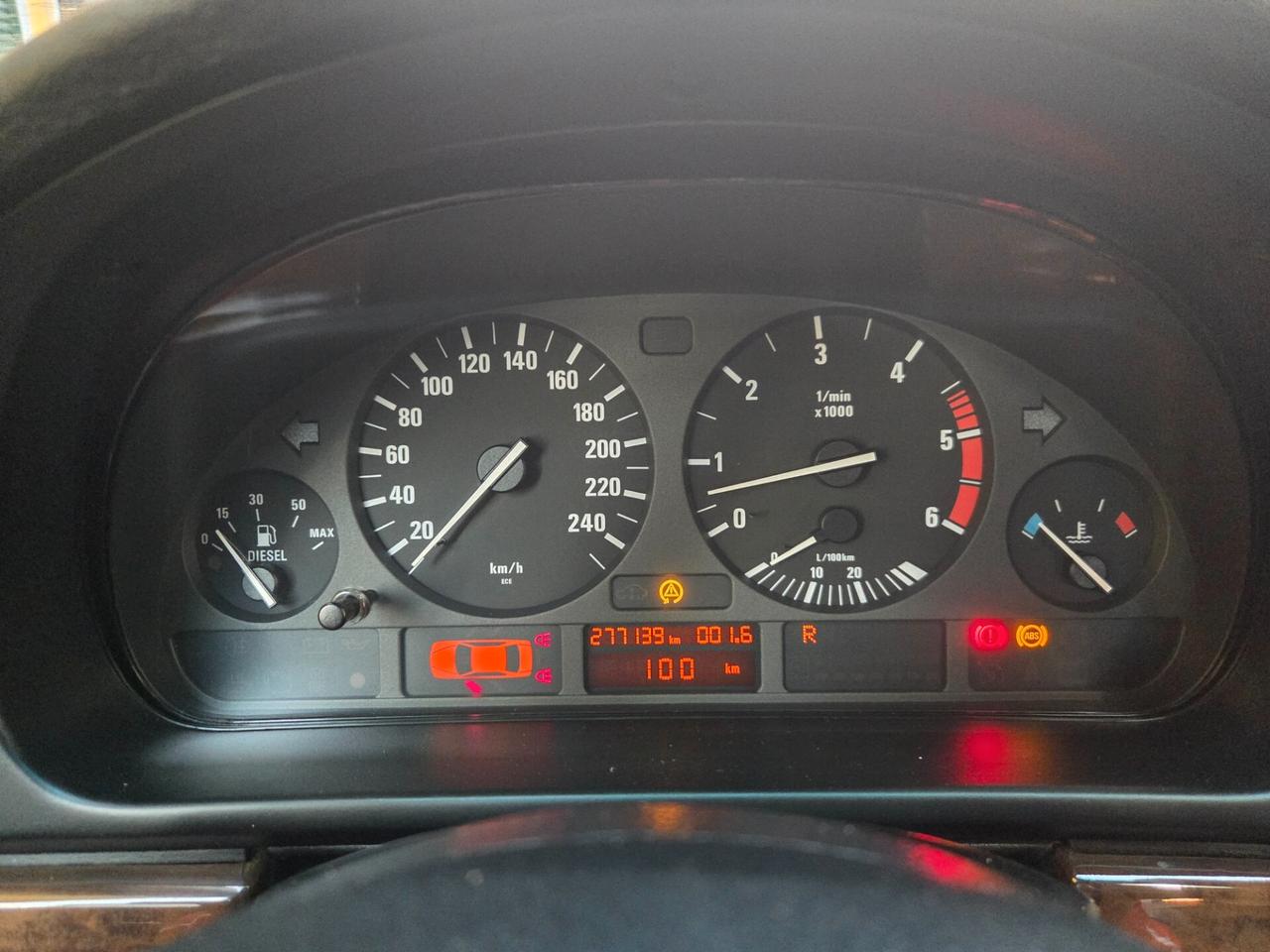 Bmw 530 530d 24V cat Attiva