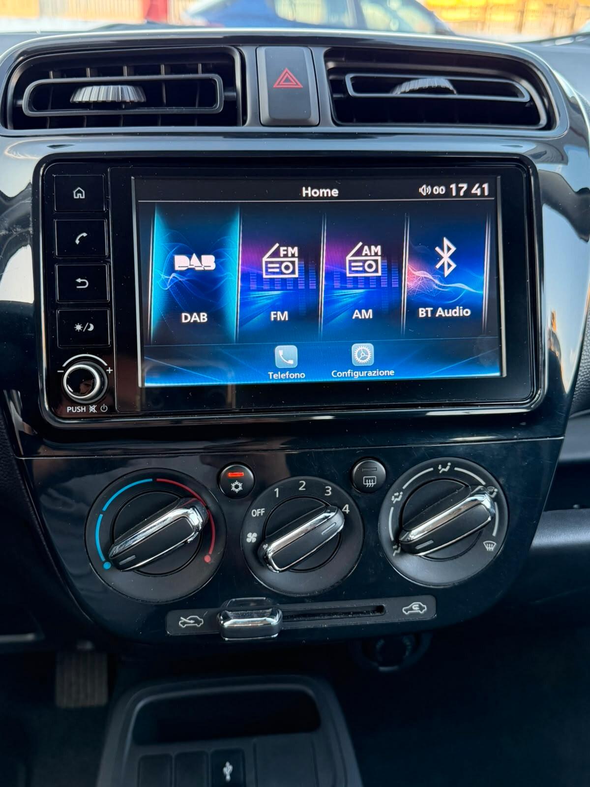 Mitsubishi Space Star 1.2 Intense SDA