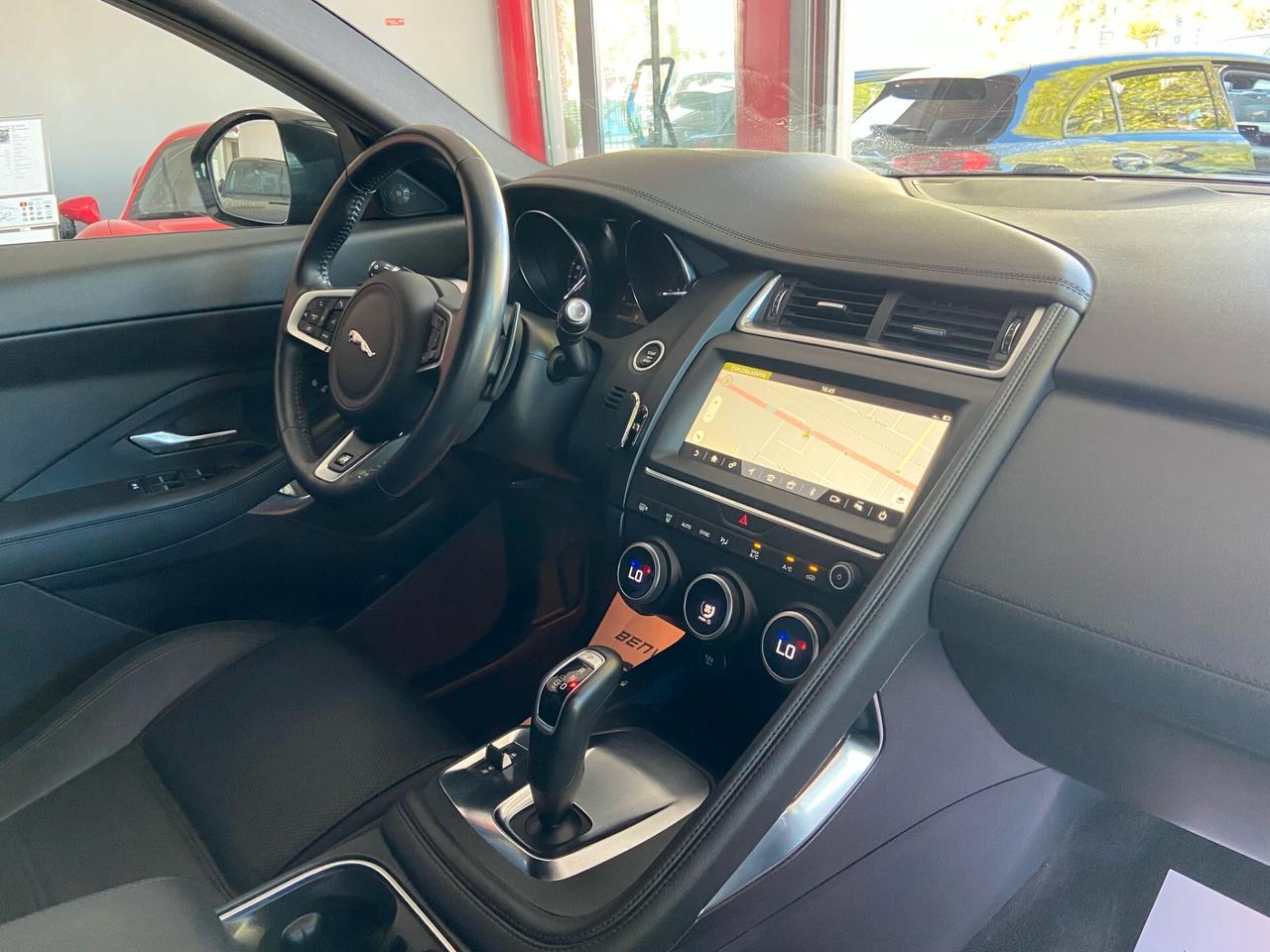 Jaguar E-Pace 2.0D 150 CV AWD aut. R-Dynamic HSE