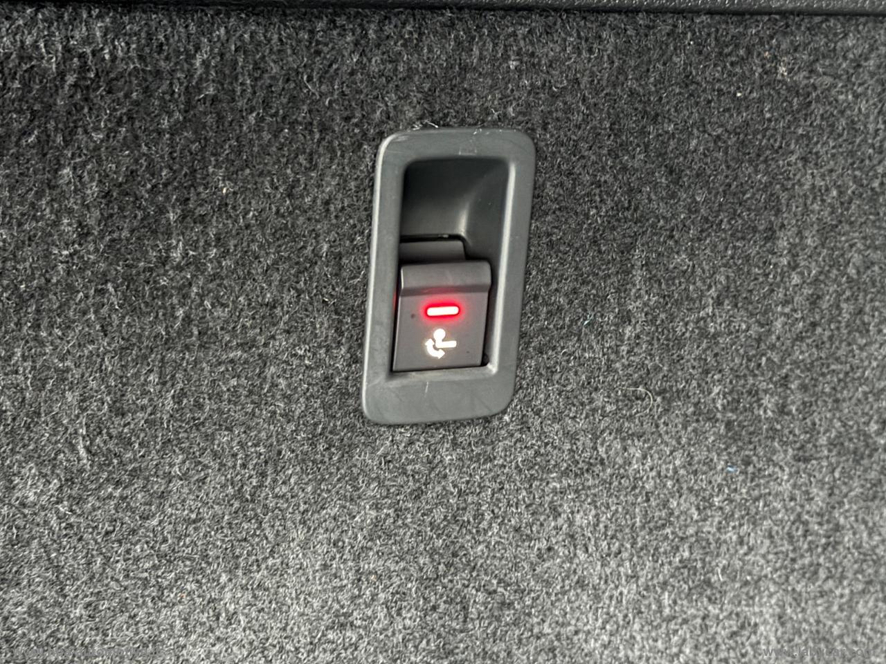 AUDI A3 SPORTBACK 2.0TDI Sport quattro VIRTUAL LED NAVI TETTO QUATTRO