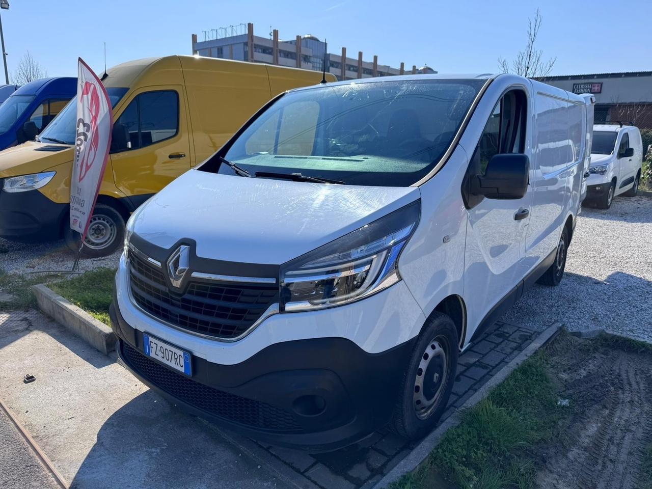 Renault Trafic T28 2.0CDi Cargo 120CV Iva Compresa