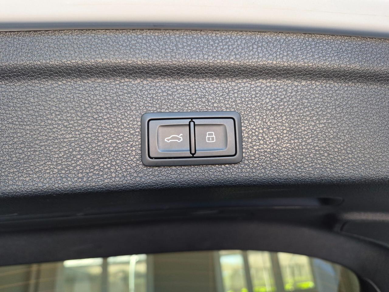 Audi Q3 SPORTBACK 35 2.0 TDI S LINE *QUATTRO* S-TRONIC (24 MESI DI GARANZIA) LED NAVI CARPLAY RETROCAM. ACC