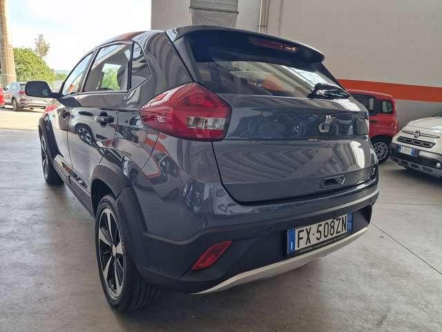 DR Automobiles DR3