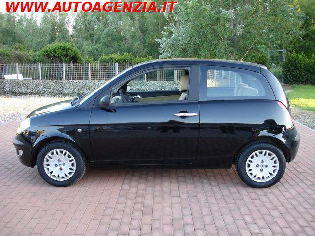 LANCIA Ypsilon 1.2