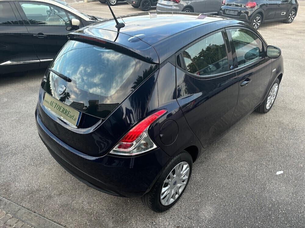 Lancia Ypsilon 1.2 69 CV 5 porte GPL Ecochic Gold