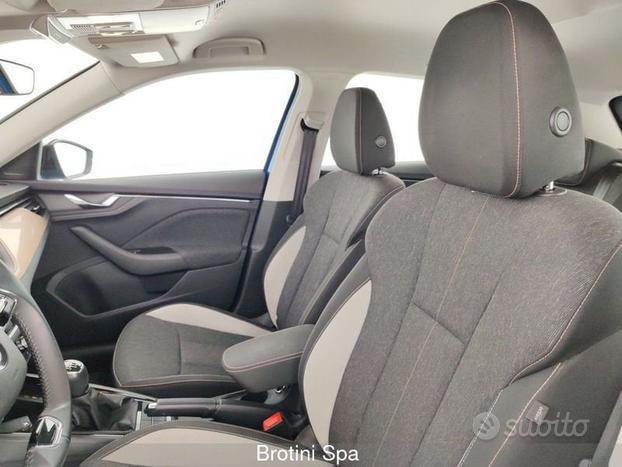 Skoda Kamiq 1.0 TSI 110 CV Black Dots