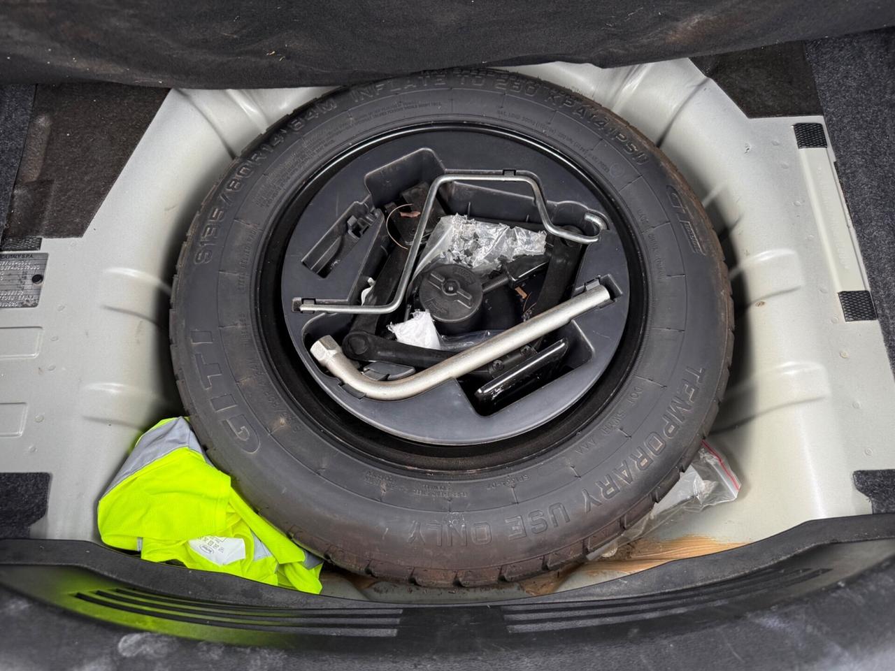 Lancia Ypsilon 1.0 FireFly S&S Hybrid Ecochic Gold