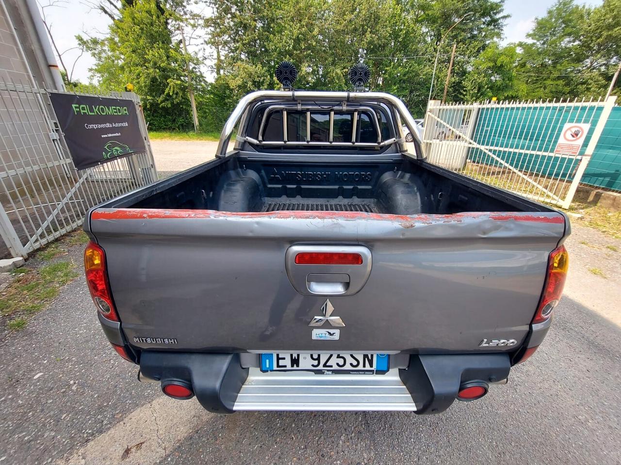 Mitsubishi L200 2.5 DI-D Double Cab Invite