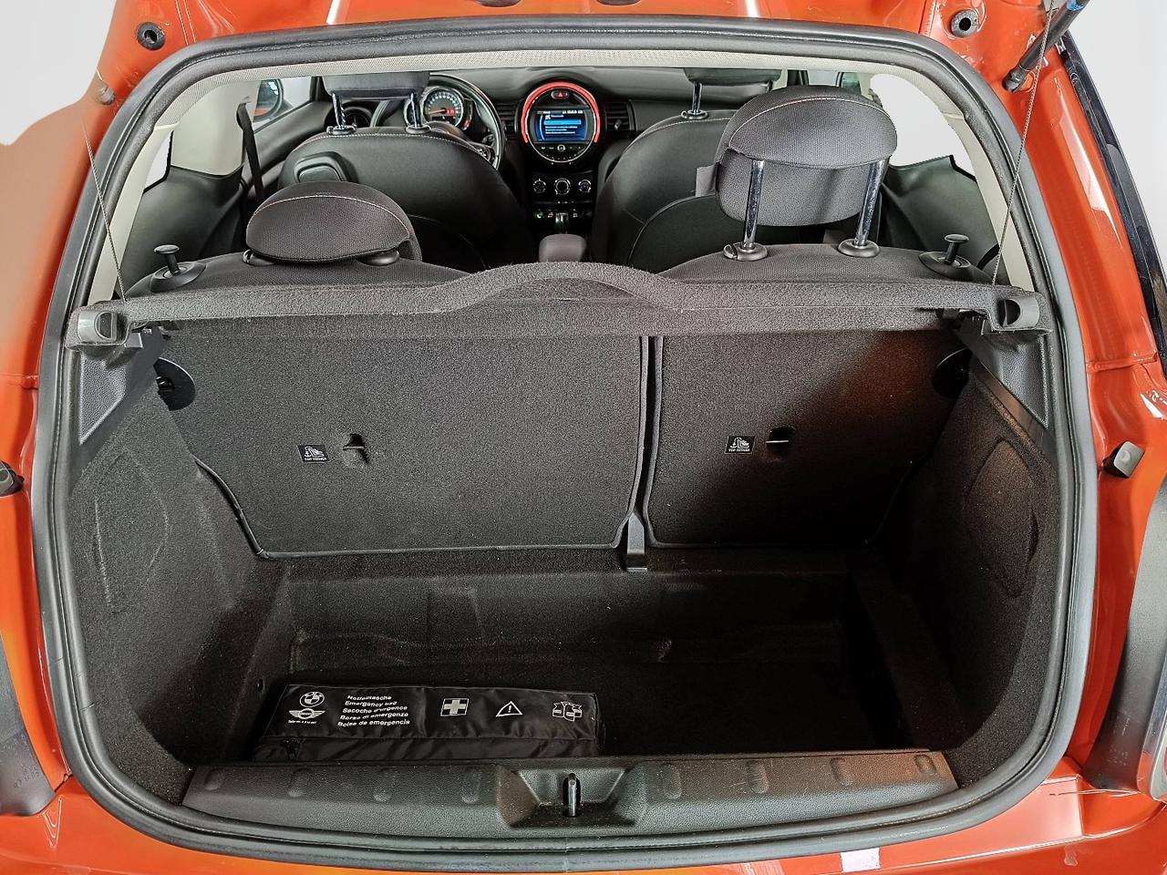 MINI Mini IV F56 2018 3p - Mini 3p 1.5 One Boost 102cv