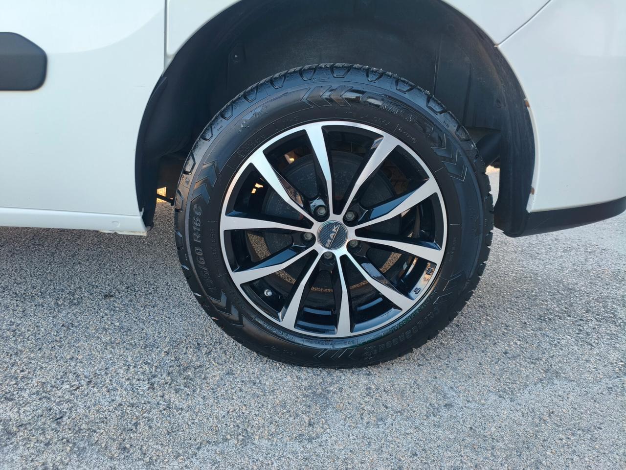 Fiat Doblo Combi 1.6 MJT 120CV Easy