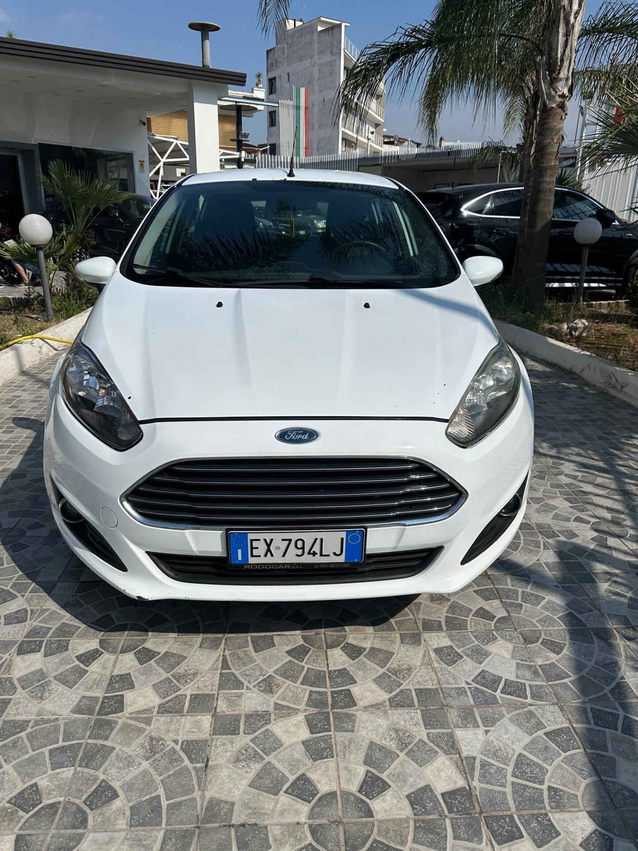 Ford Fiesta 1.5 TDCi 75CV 5 porte