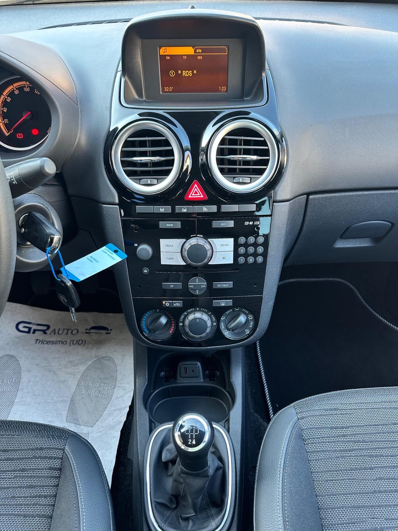 Opel Corsa 1.2Bz 86Cv 5P Edition - Neopatentati