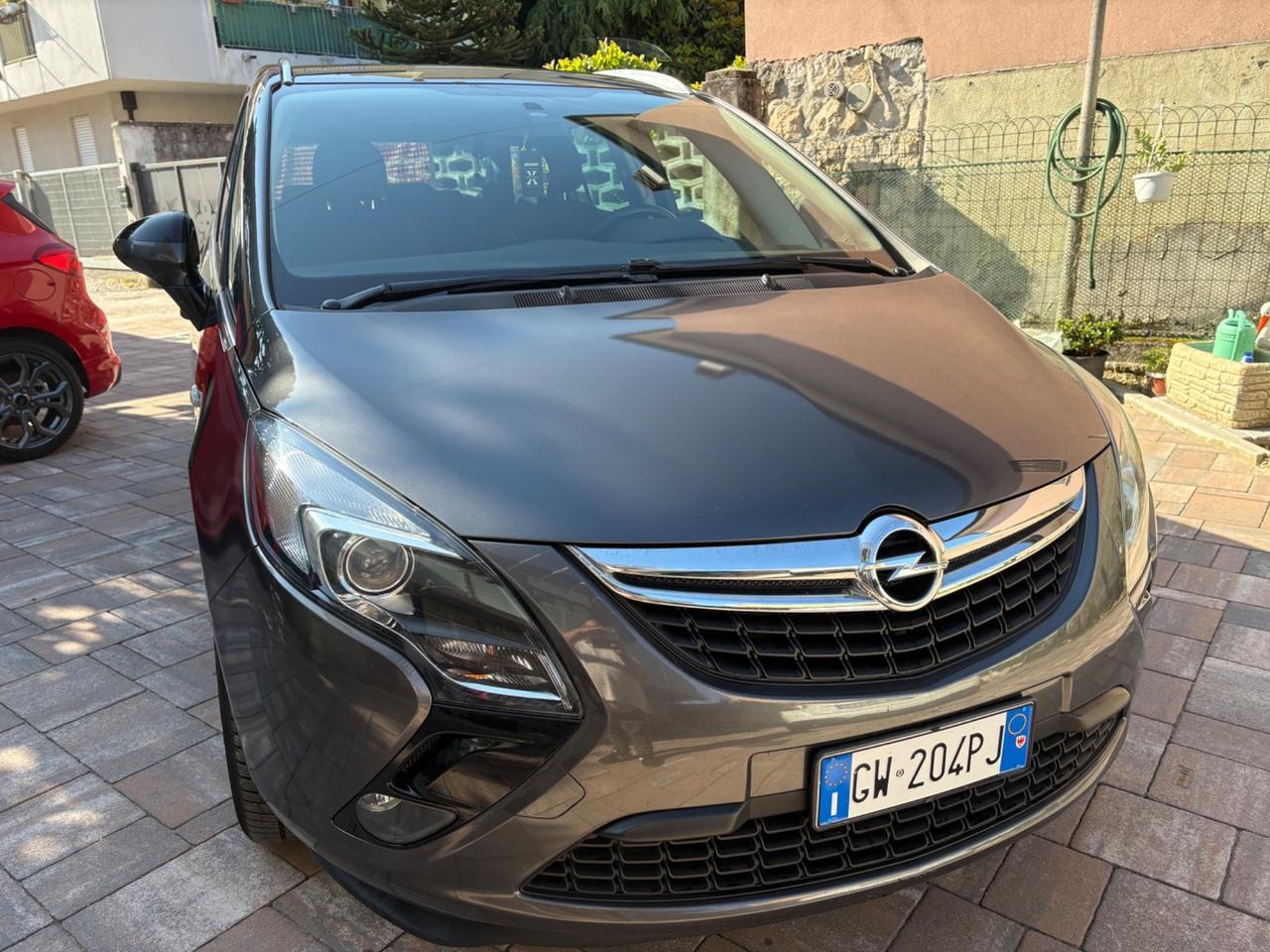 Opel Zafira Tourer 2.0 CDTi 7 posti pronta uso