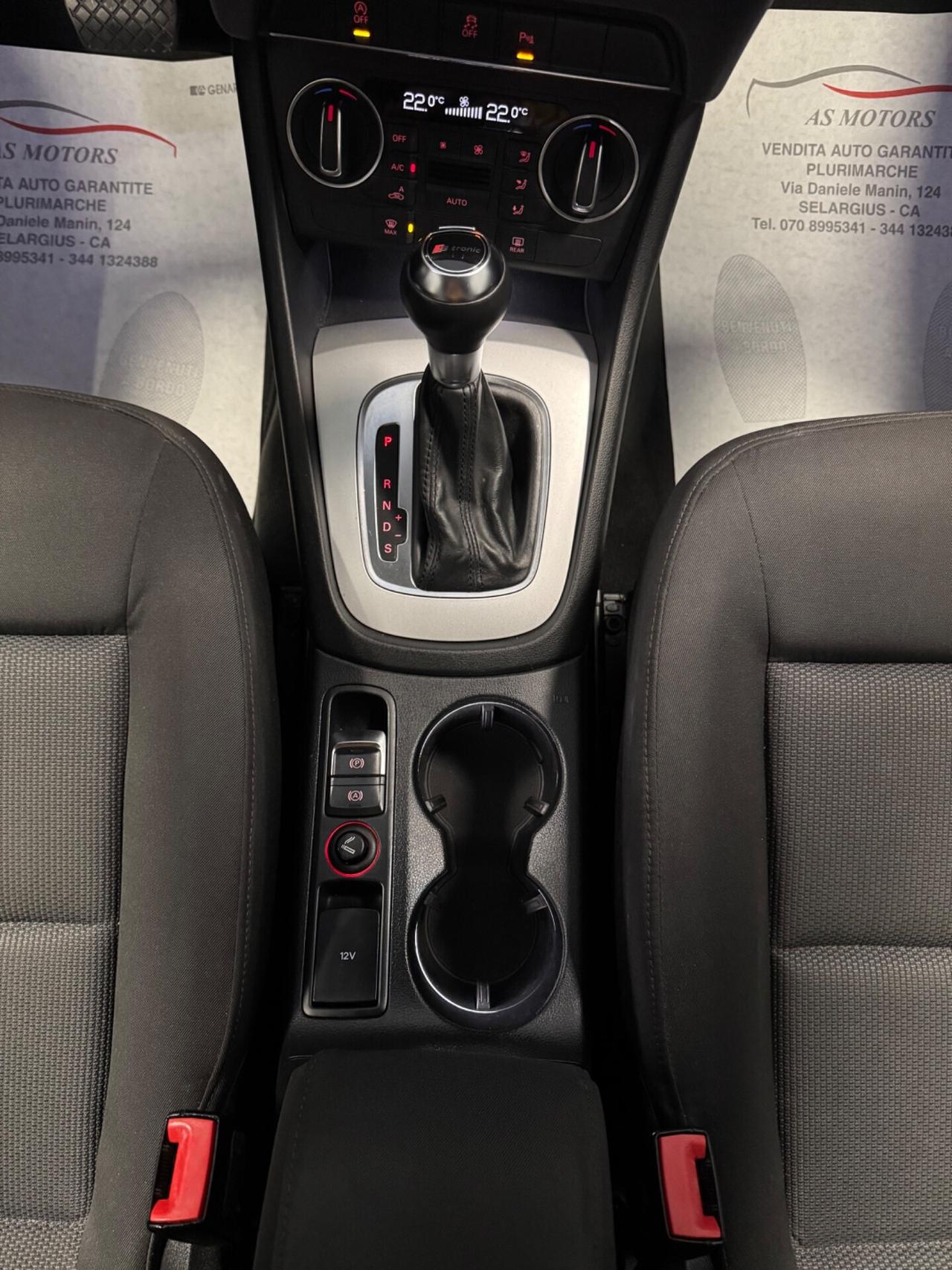 Audi Q3 2.0 TDI 120 CV S-Tronic Sport