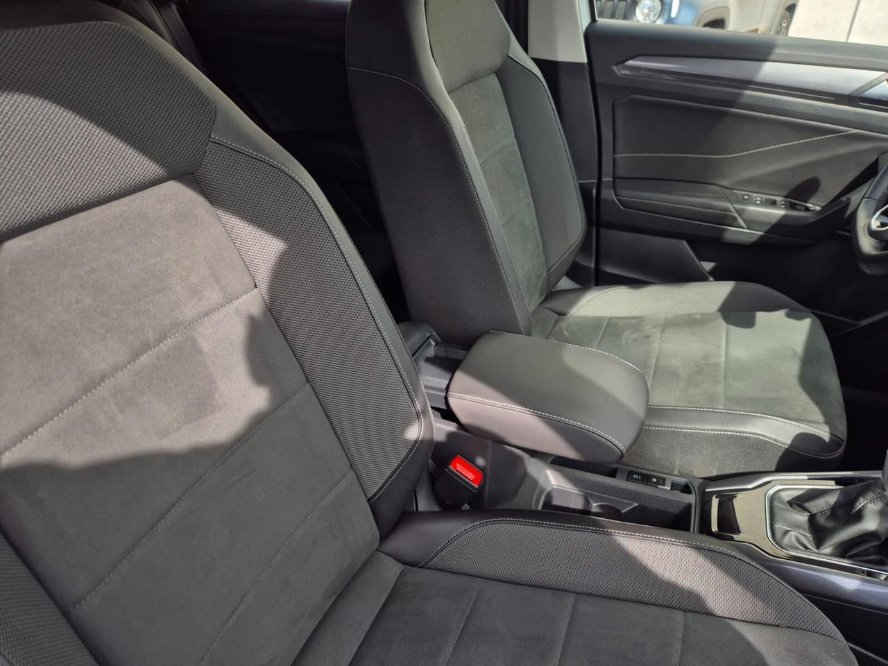 Volkswagen T-Roc 2.0 TDI 150 CV DSG Style