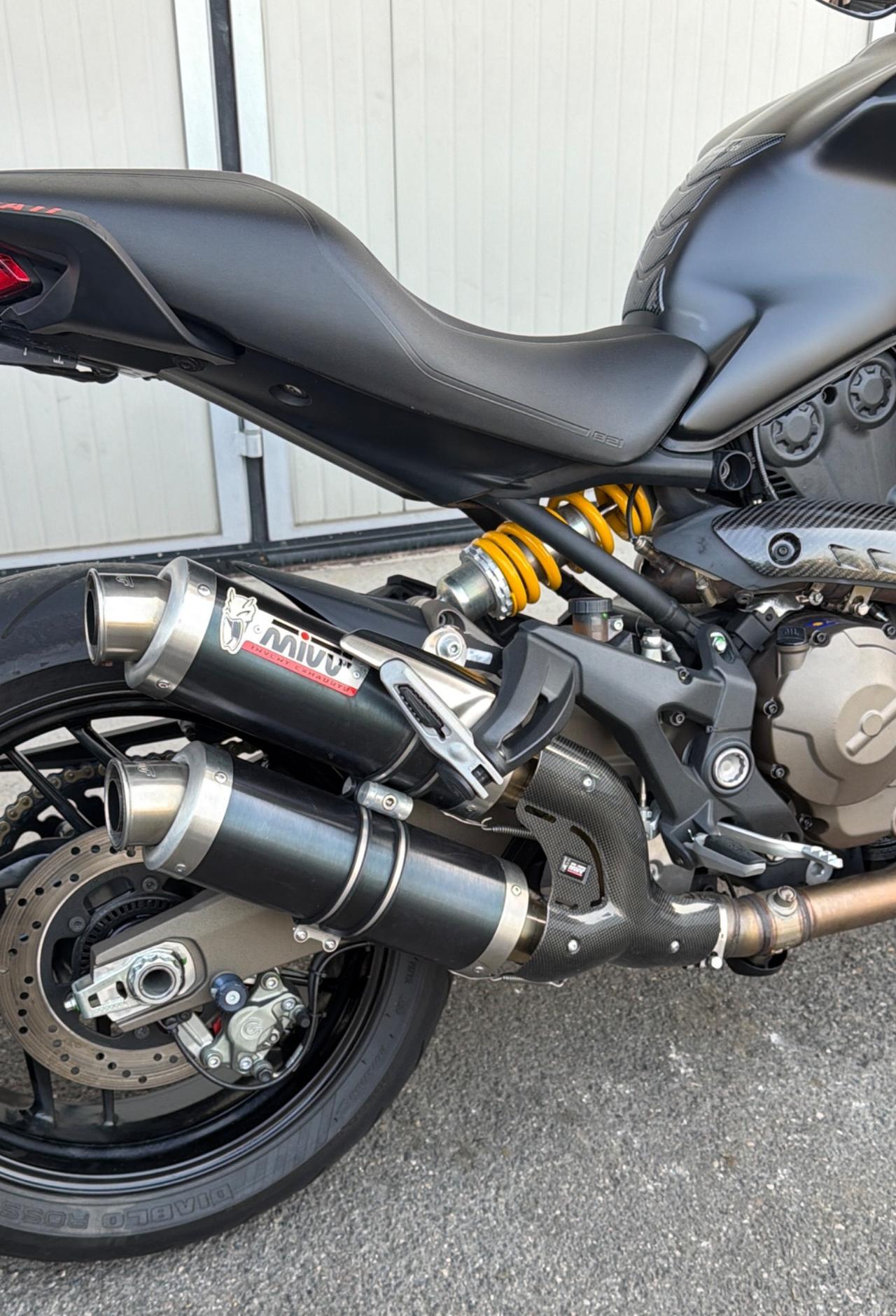 Ducati Monster 821