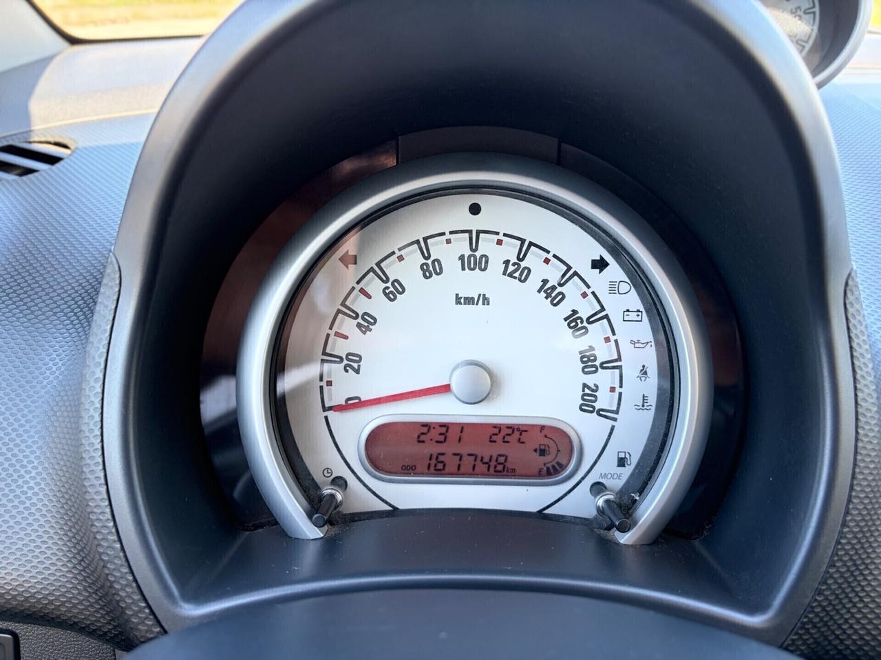 Opel Agila 1.0 benzina 2010