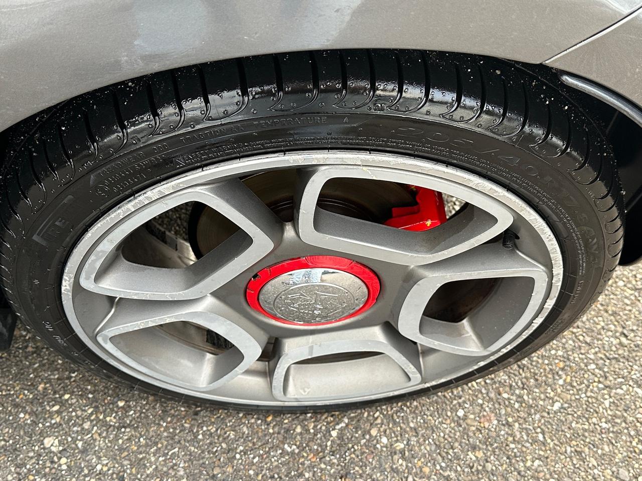 Abarth 595 1.4 Turbo T-Jet 135 cv