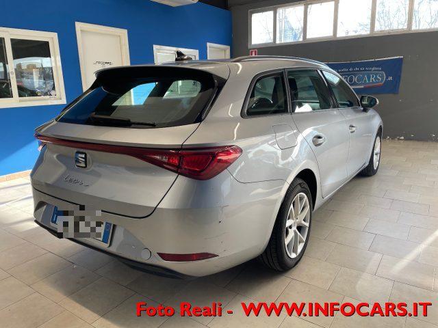 SEAT Leon Sportstourer 1.0 eTSI MHEV 110 CV DSG Style