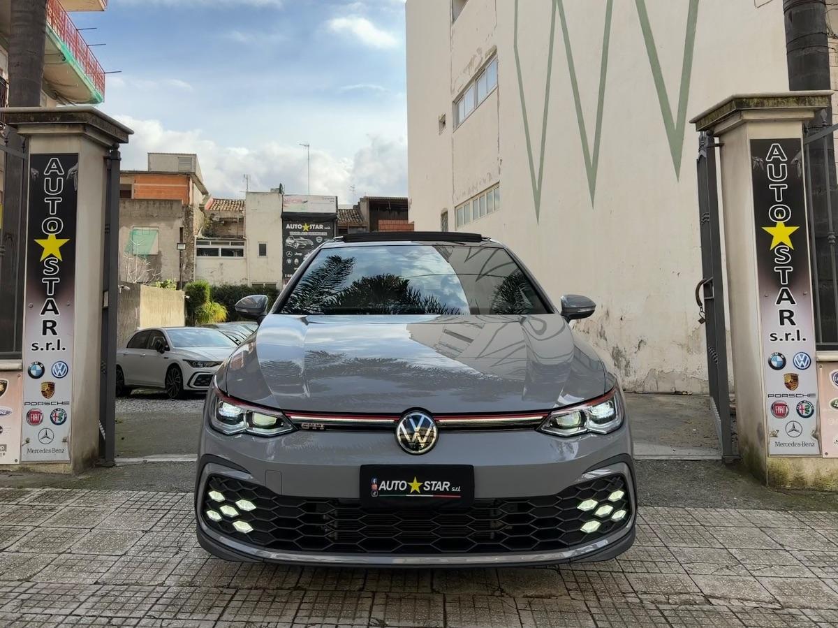 Volkswagen Golf 8 GTI 2.0 TSI 245 CV