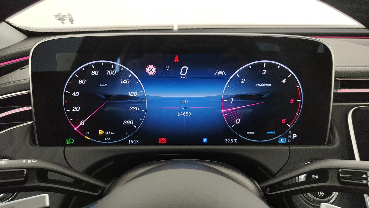 Mercedes-Benz E 220 d Advanced auto