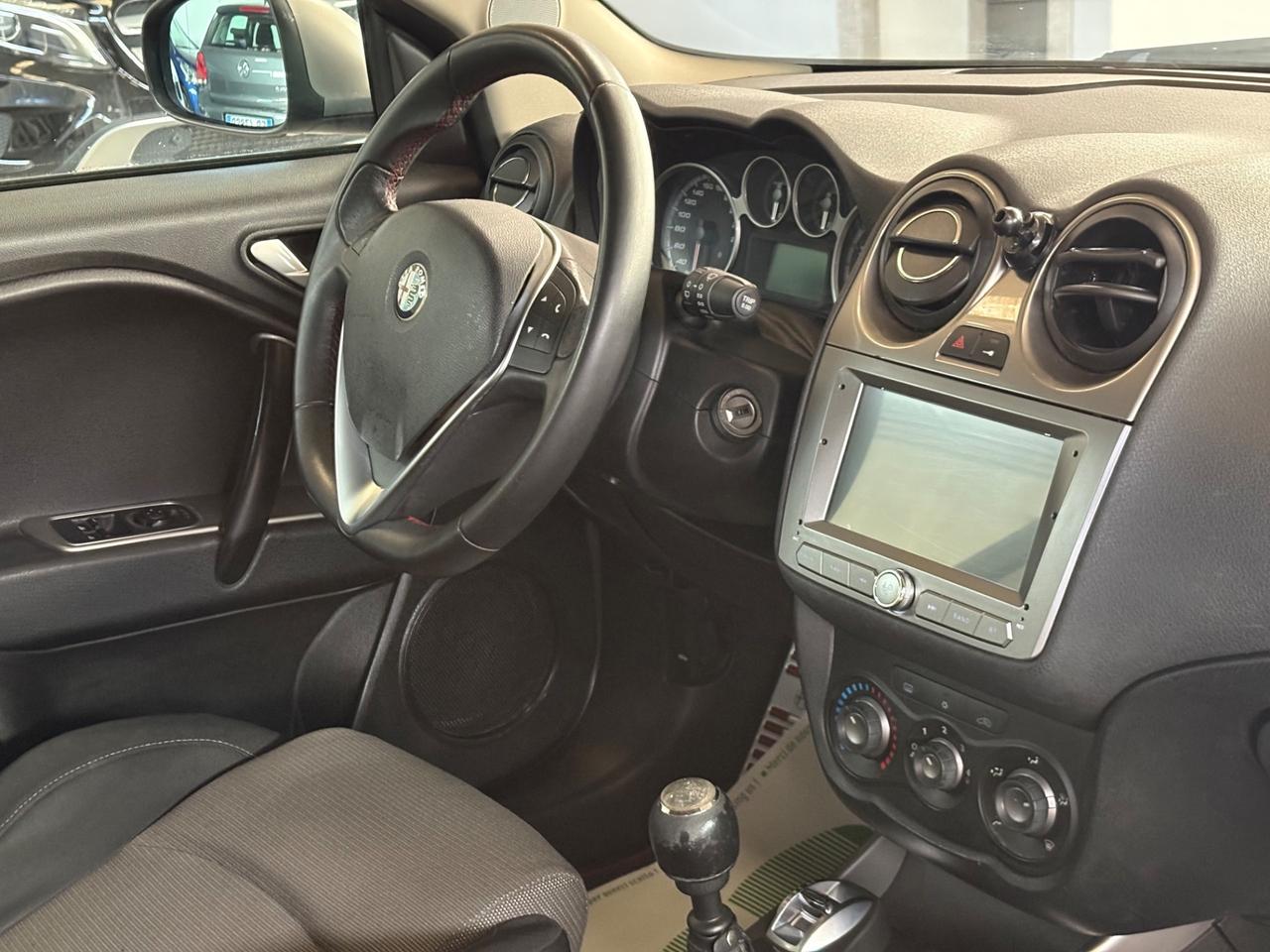 Alfa Romeo MiTo 1.4 78 CV Distinctive Sport Pack