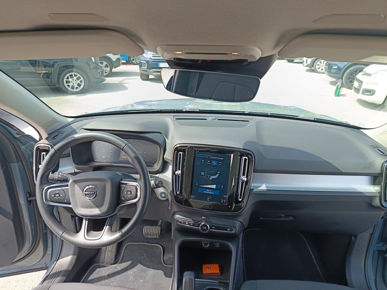 Volvo XC40 T4 1.5 PHEV Inscription Expression