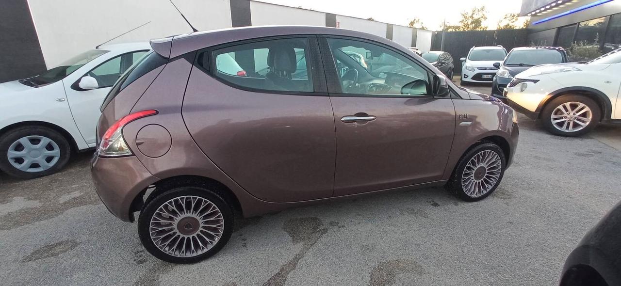 Lancia Ypsilon 1.2GPL PLATINO LEGGI!