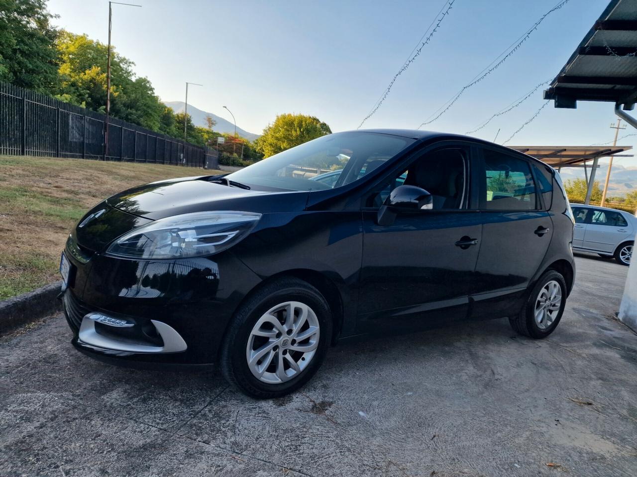 Renault Scénic XMod 1.5 dCi 110CV - 2013